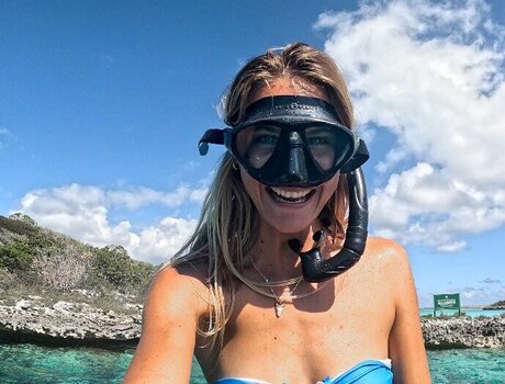 Lauren Landers pornstar nude img