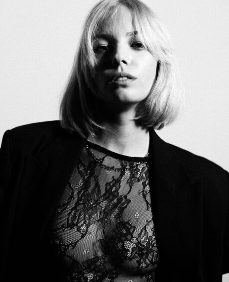 Lilli Sophia model perfect photo