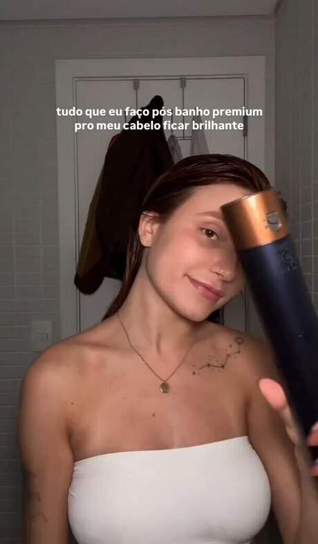 Liv Resenhas hot star photo