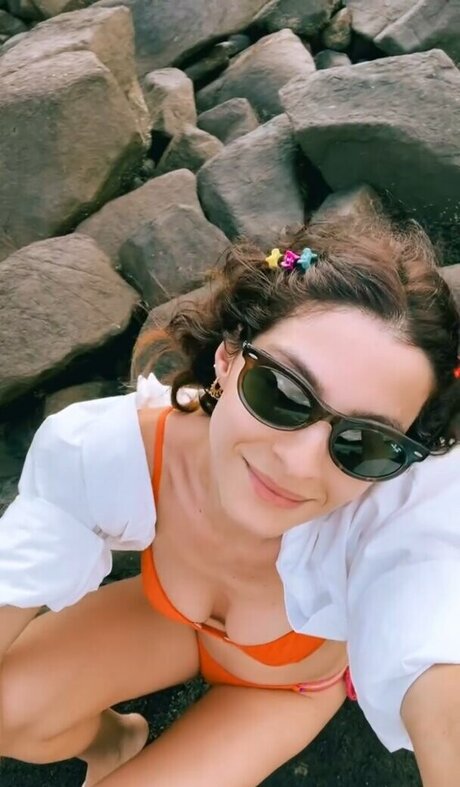 Giselle Batista nude star img