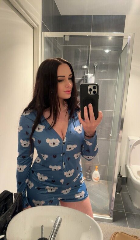 Eleanorsaur sexy star archive