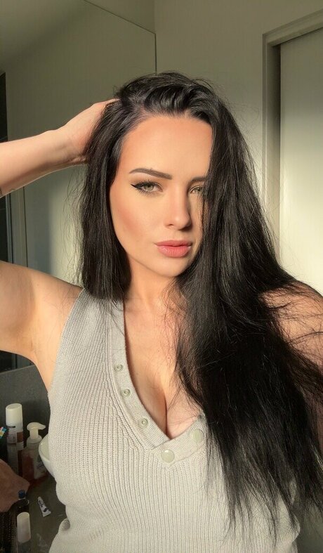 Eleanorsaur model beautiful galleries