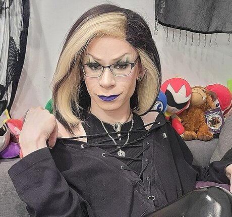 Akumalamprey pornstar hot images