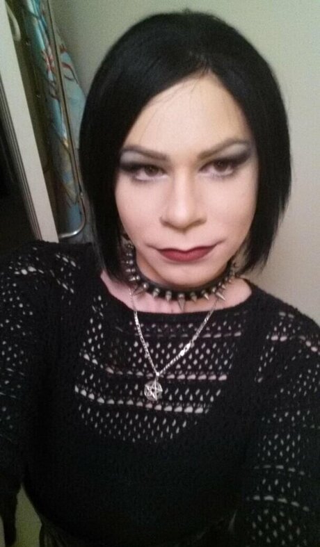 Akumalamprey star naked img