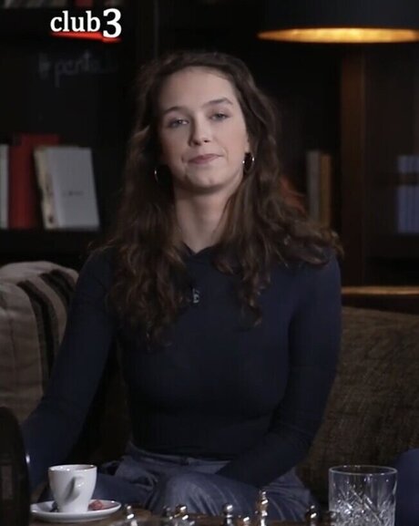 Lena Schilling pornstar nude photo