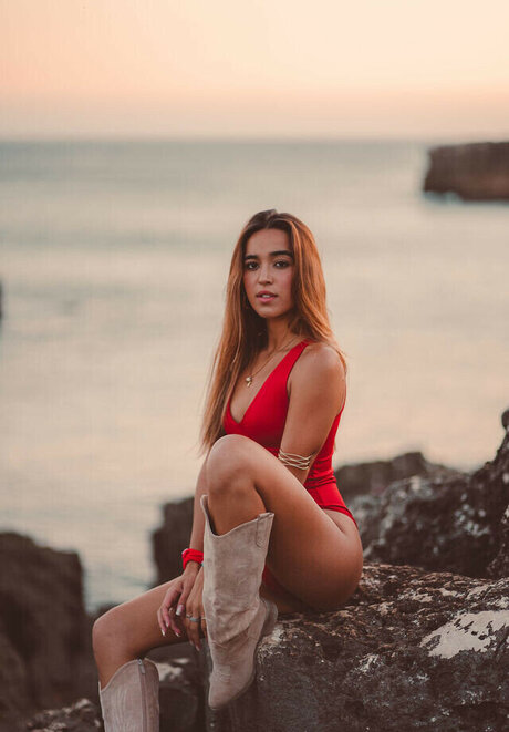 Carolina Luz high quality model img