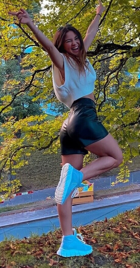 Jesina Amweg naked pornstar pictures