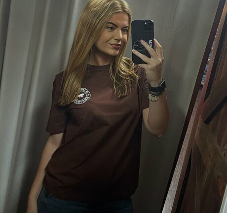 Ema Jane White emajanee emajane white Photo Gallery