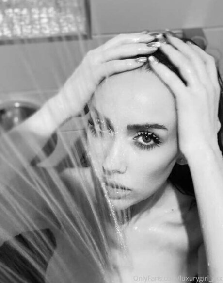 waitress onlyfans xxx photos