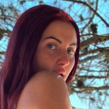 nina buettner fit high quality actress pictures