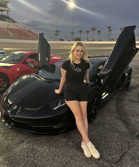 Thea Booysen best actress pictures