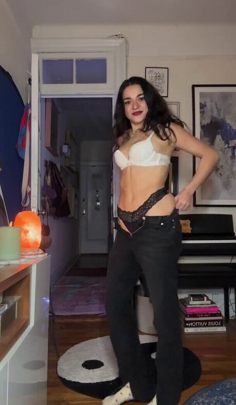 AllyAnnaMaria model images