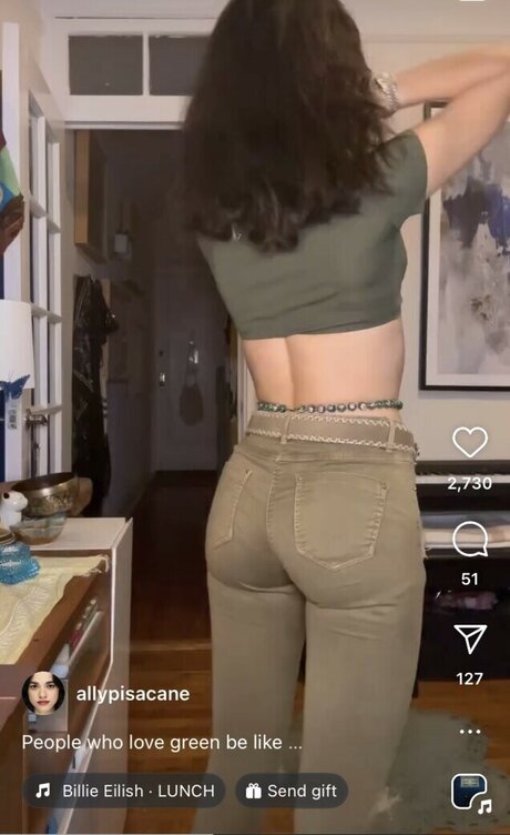 AllyAnnaMaria model nude images