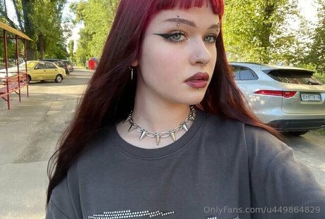 rave girll model erotic pic