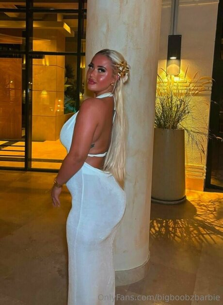 old young lesbian onlyfans hd image