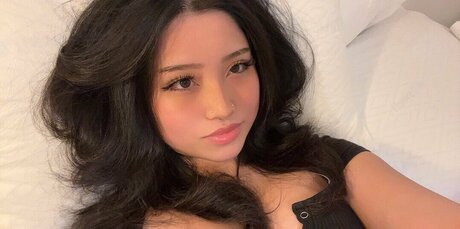 Violetngyn star sex gallery