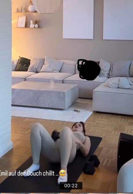 petite girls onlyfans hot nude image