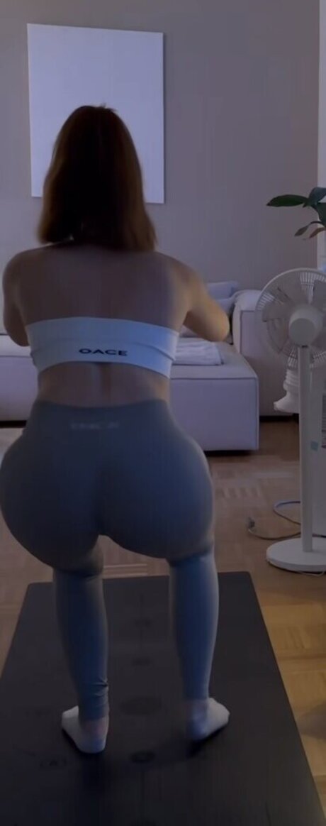 milf tits onlyfans art naked gallery