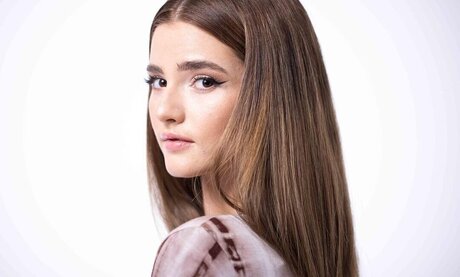 Julia Schulze erotic model galleries