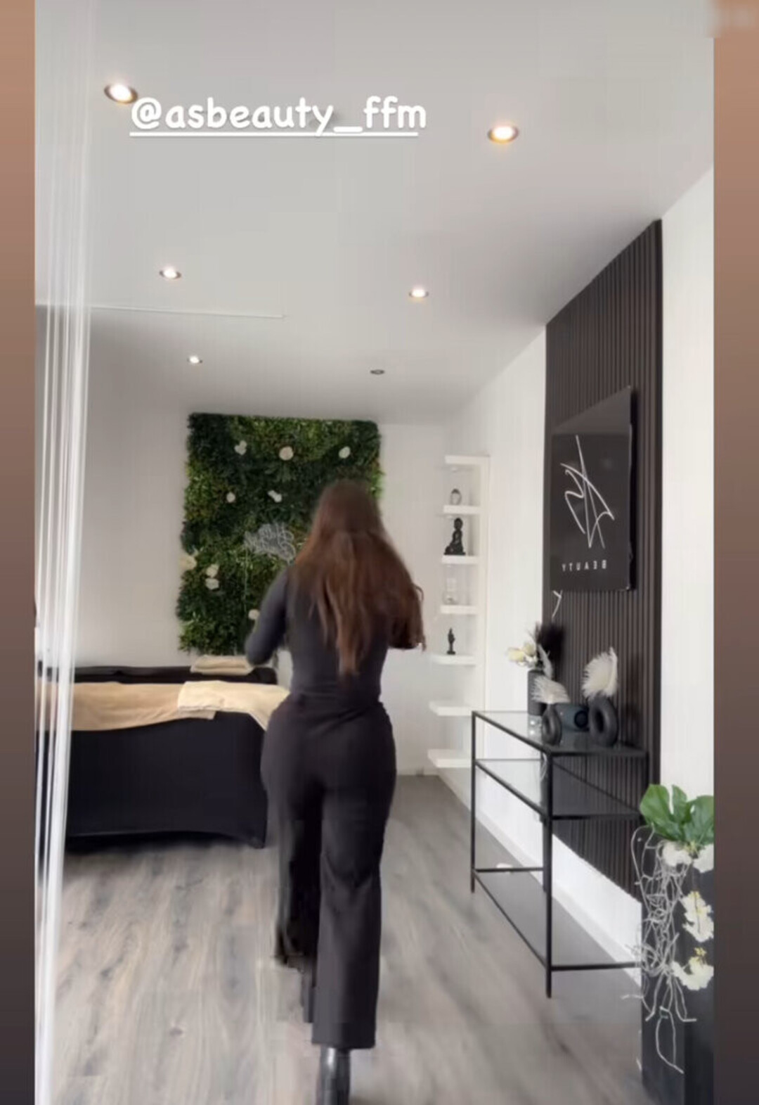 selinkitmir model free photos