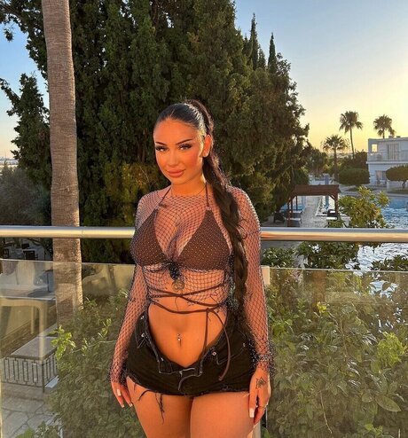 selinkitmir xxx actress pics