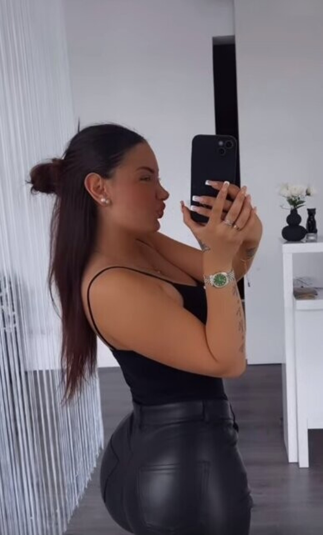 selinkitmir free model pictures