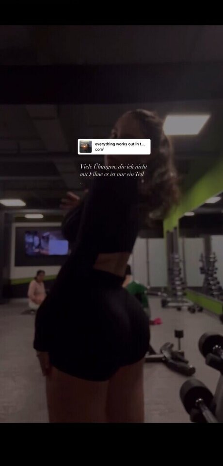 selinkitmir sexy pornstar img