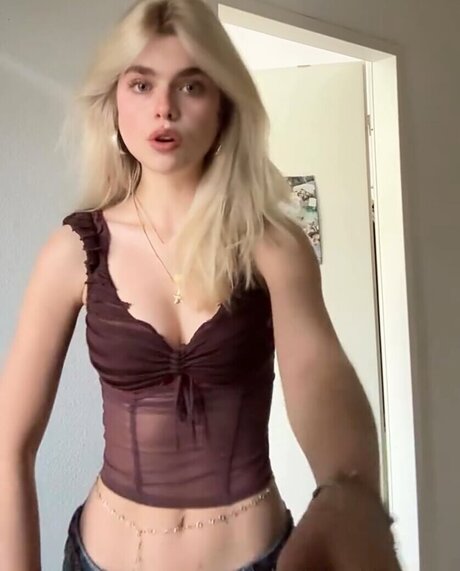 Theresa vth perfect model images