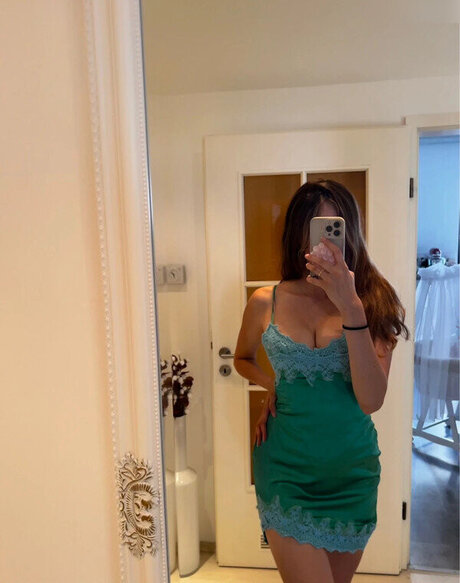 blonde handjob onlyfans sex pic