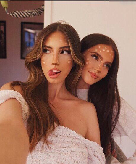 big tits mom onlyfans sexy nude pic