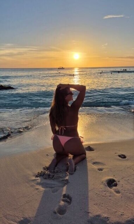 curvy fuck onlyfans art naked photo