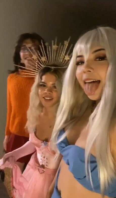 college teacher onlyfans beautiful img