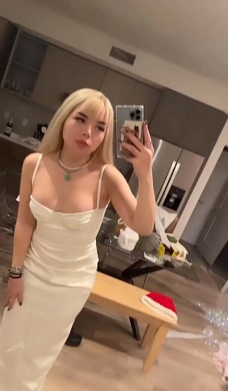 eggtardy free model photo