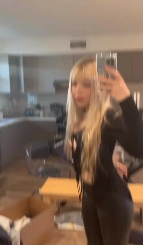 eggtardy perfect actress images