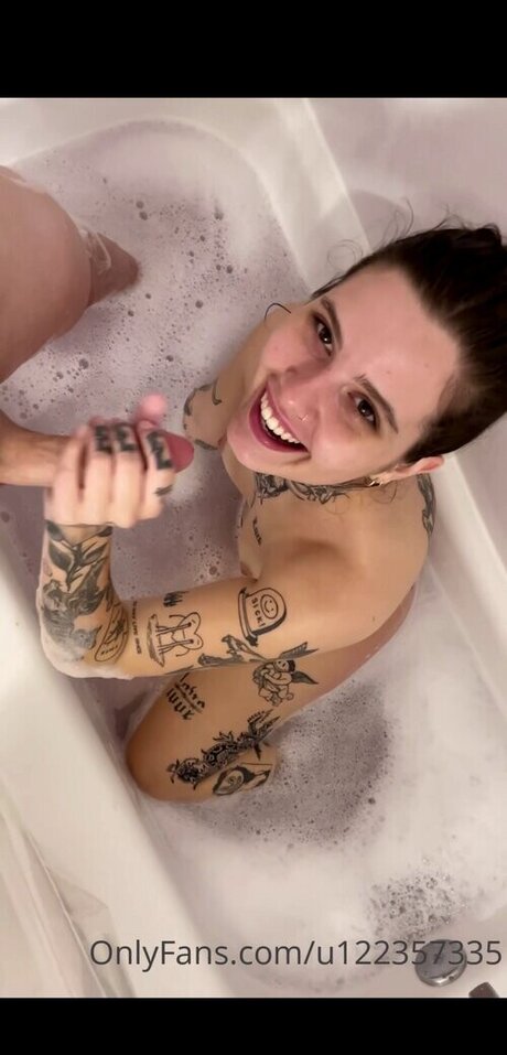 famous onlyfans free pics