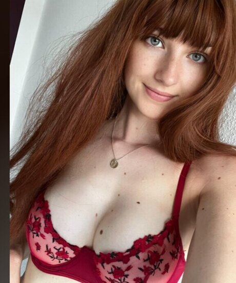 midget onlyfans sexy naked image