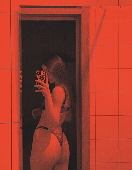 Kuromiromi model image