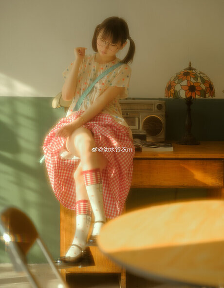 LynnLi7698 pornstar hd images