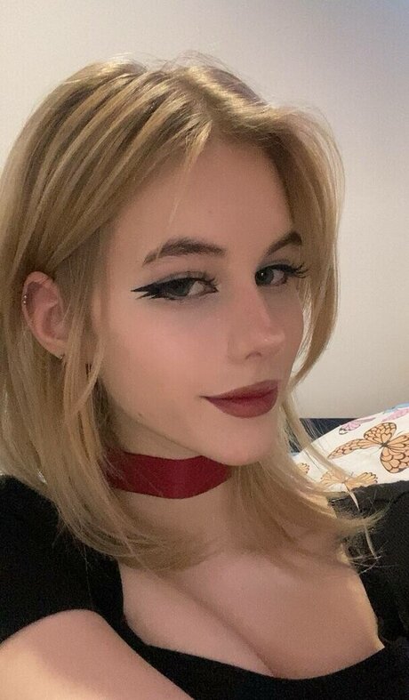 beauty girls onlyfans art nude archive