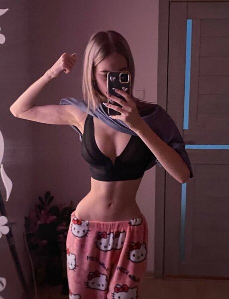 trans free onlyfans adult photo