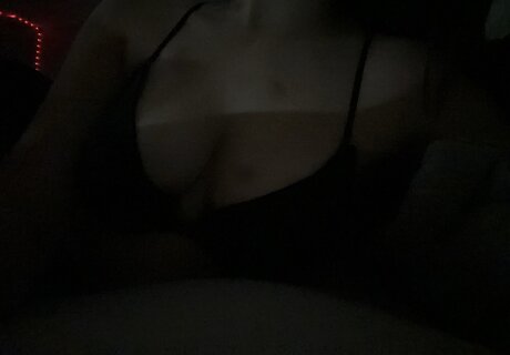 ratedreign pornographic star img