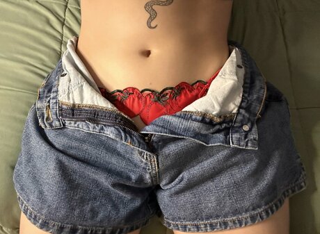 Aquariusdays model sex photos