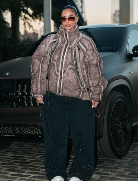 huge natural tits onlyfans hd img