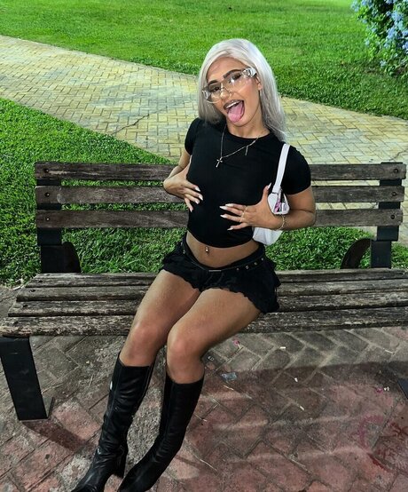 baddiejuu star perfect photos