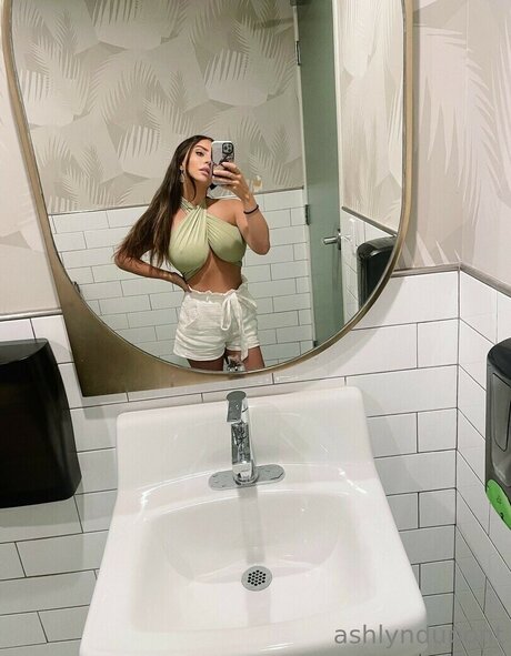 Ashlyn Dupont sex actress photos