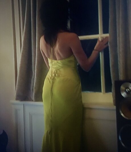 Cristin Milioti star adult pics