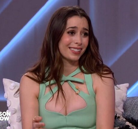 Cristin Milioti pornstar beautiful pic