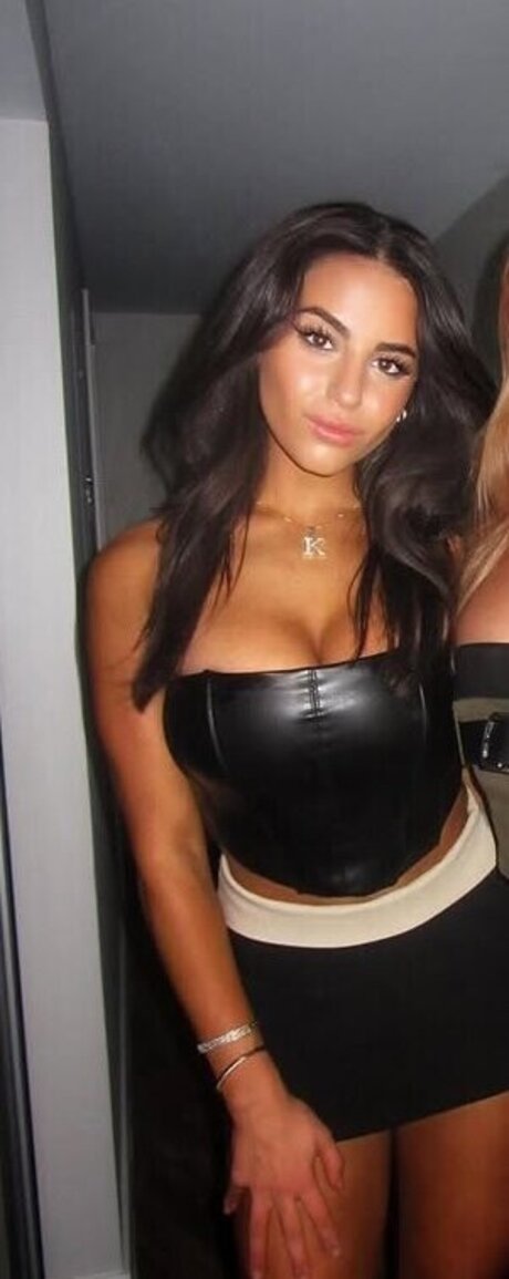 Kayla Elias pretty star pics