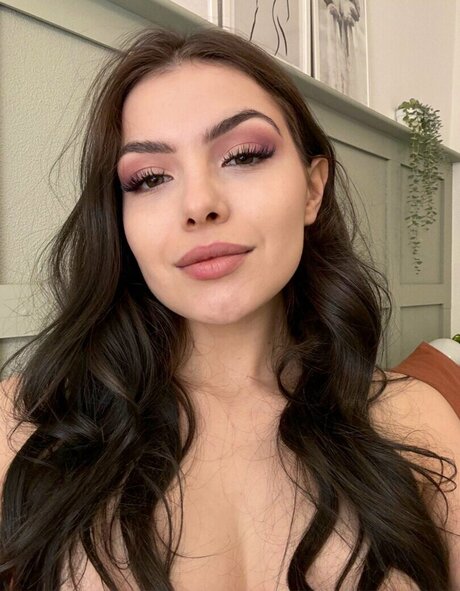 Calista Vixen pornstar free img