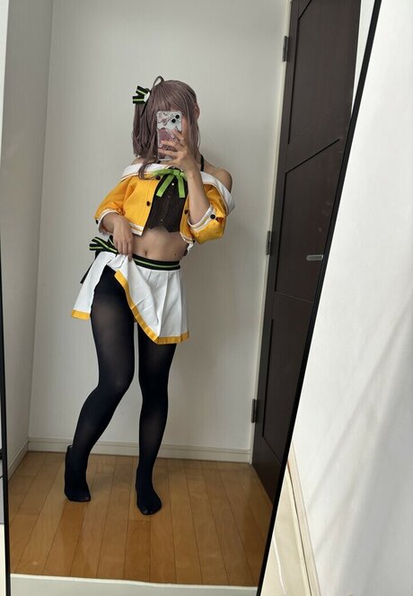 Kogane Akino model beautiful img